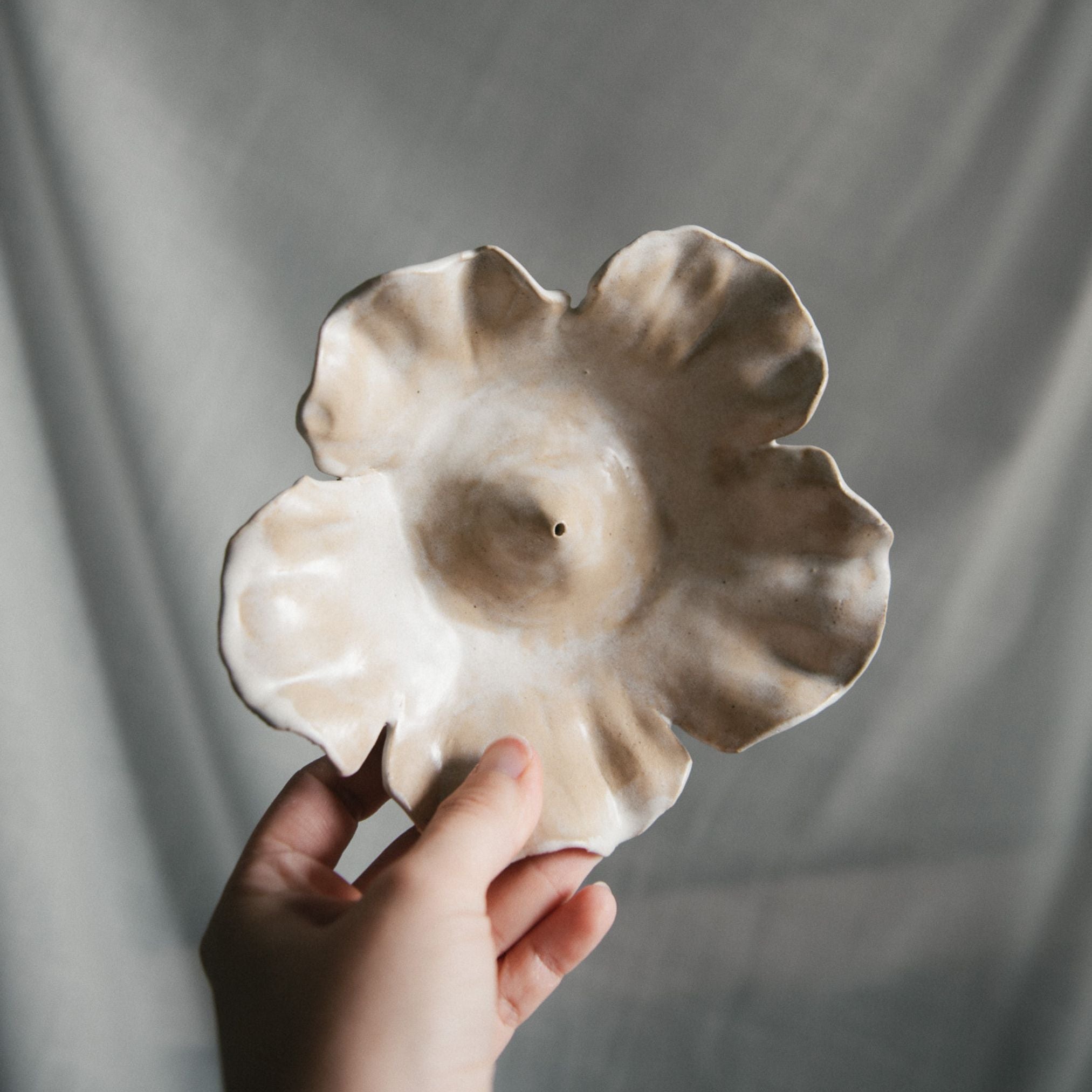 Bloom Incense Holder - Ivory