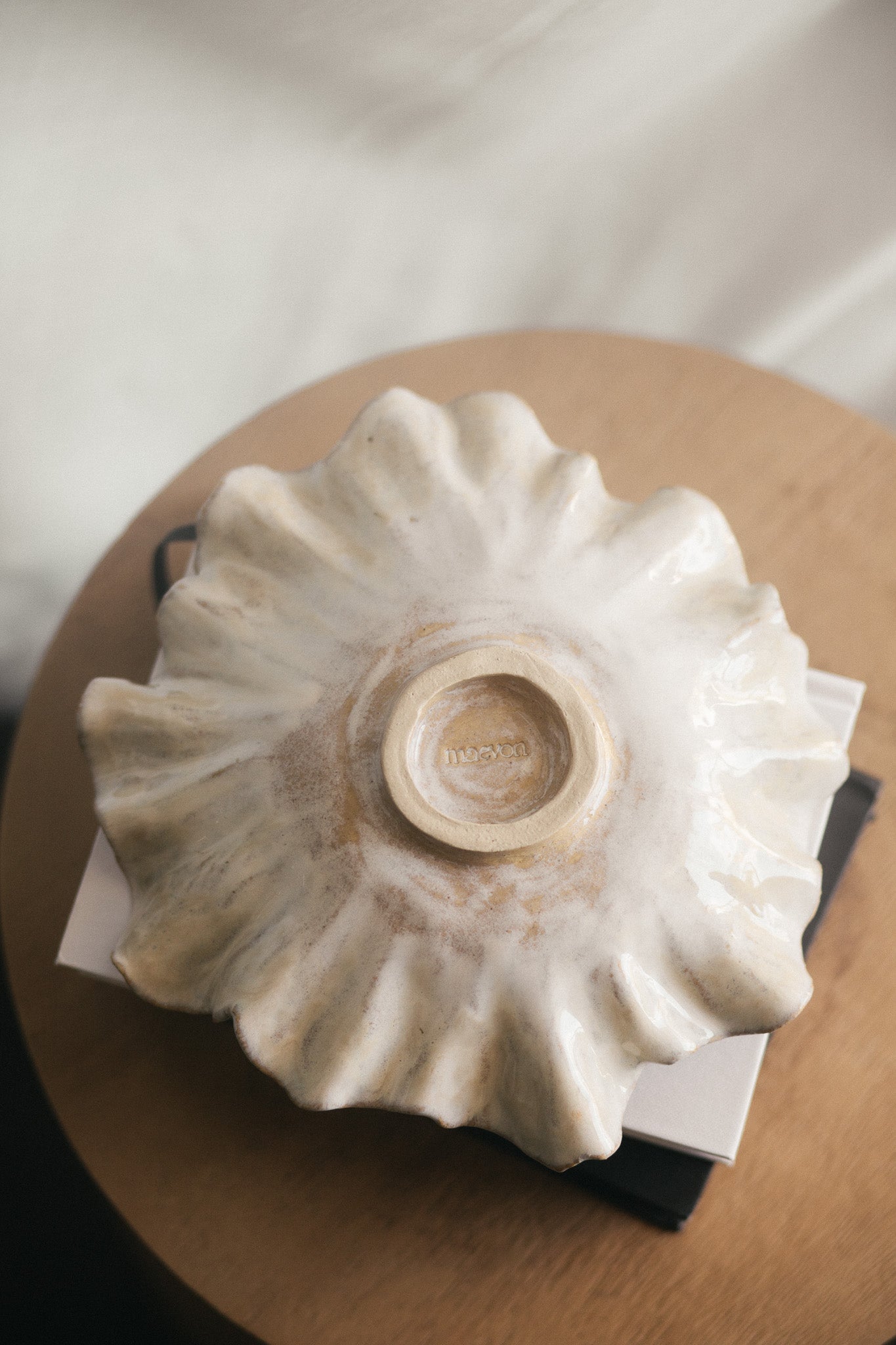 Bloom Dish - Oyster